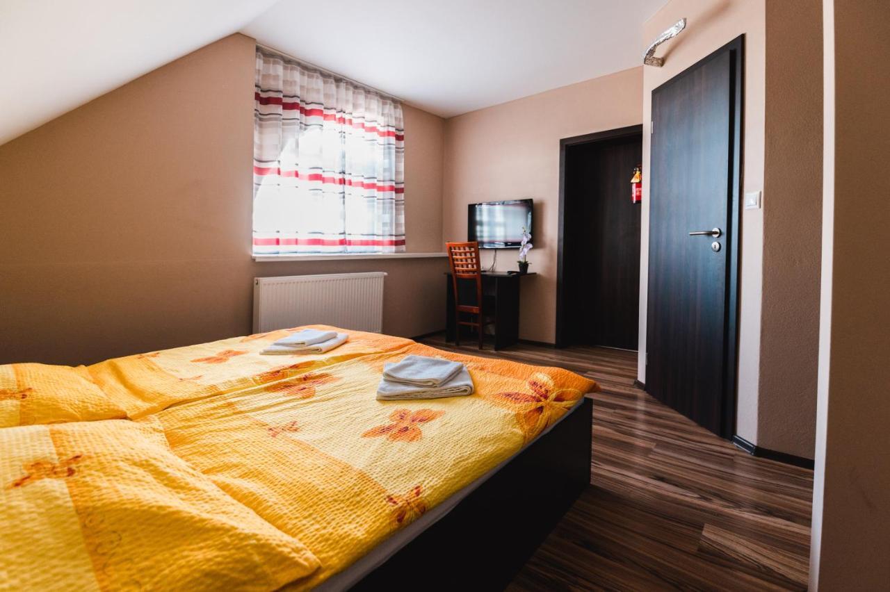 Motel Ard Sarovce Luaran gambar