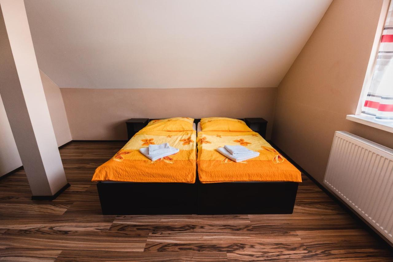 Motel Ard Sarovce Luaran gambar